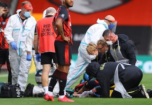 Smith, che paura! Infortunio shock in Bournemouth-Tottenham