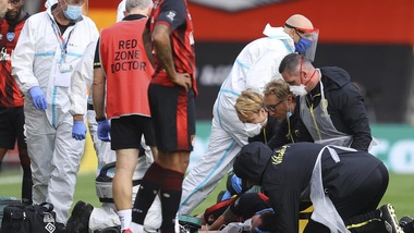 Smith, che paura! Infortunio shock in Bournemouth-Tottenham