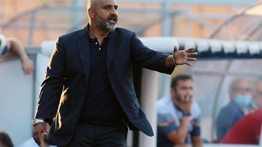 Lecce, Liverani: "Mancano poche gare, servono punti ovunque"