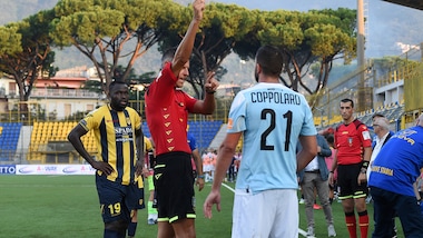 Serie B, 3 giornate a Coppolaro dell'Entella e a Canotto della Juve Stabia
