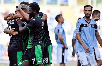Lazio-Sassuolo 1-2: Raspadori e Caputo spietati, assist a Juve e Atalanta