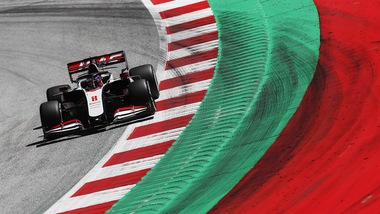 GP Stiria, Grosjean retrocesso: parte dalla pit lane