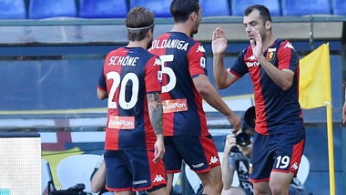 Genoa-Spal 2-0: decidono Pandev e Schone, Di Biagio resta ultimo