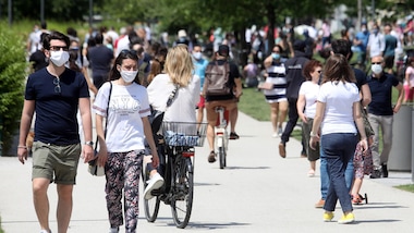 Coronavirus, Mauri: "Troppo relax, la pagheremo cara in autunno"
