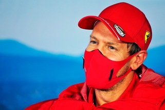 F1, Vettel: "Ho bisogno di tempo per decidere il mio futuro"