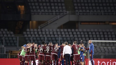 Torino, Sirigu salta la "riunione": lite con De Silvestri