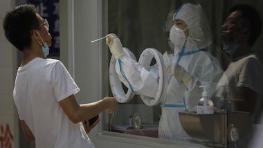 Coronavirus, in Cina nuovo focolaio: abitanti sotto restrizioni