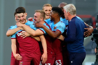 Il West Ham di Ogbonna quasi salvo: 3-1 al Watford