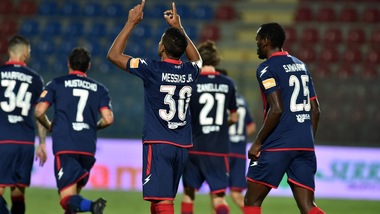 Crotone, un punto che sa di A. Sconfitte per Spezia e Pordenone