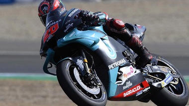 Gp Spagna: trionfo Quartararo, Dovizioso 3°. Marquez cade, ritiro Rossi