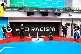 GP Ungheria Mercedes, Hamilton: "Sogno quando ci inginocchieremo tutti"