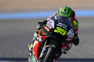 MotoGp, Crutchlow: "Il polso è rotto ma domenica vorrei provare a correre"