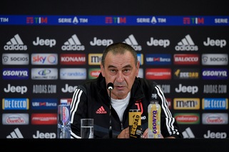 Udinese-Juve, Sarri: "Critiche? Starò sui c... a qualcuno"