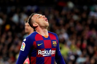 Arthur si allena solo per la Juve