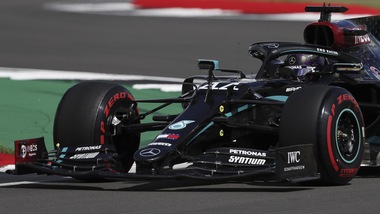 GP Gran Bretagna: super Leclerc Ferrari quarta. Hamilton sempre in pole