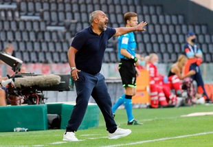 Lecce, Liverani: "Vincere per difendere il patrimonio Serie A"