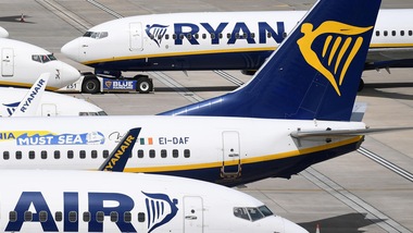 Coronavirus, preoccupa volo Ryanair: hostess con la febbre