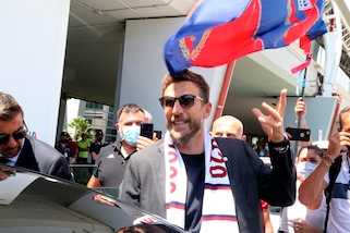 Cagliari, ecco Di Francesco: il tecnico è sbarcato in Sardegna