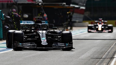 F1, Pirelli: "Identificate cause cedimenti gomme a Silverstone"