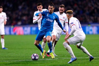 Juve-Lione, dieci milioni di motivi in più per vincere