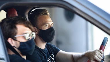 Mundo Deportivo: "Arthur incontra Abidal, ma non parte per Lisbona"