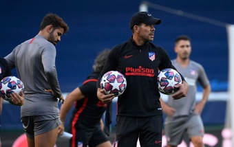 Coronavirus, sospiro di sollievo per l'Atletico Madrid: tamponi Uefa tutti negativi