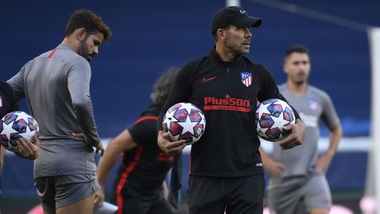 Coronavirus, sospiro di sollievo per l'Atletico Madrid: tamponi Uefa tutti negativi