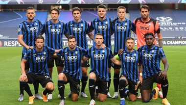 Bergamo riabbraccia l'Atalanta: "Grazie! Ma il calcio doveva fermarsi"