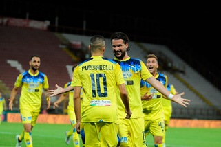 Play out, il Perugia retrocede in Serie C: il Pescara si salva ai rigori