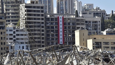 Beirut, le immagini di un disastro terribile