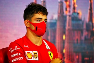 Ferrari, Leclerc deluso: "Non funziona nulla, dobbiamo lavorare"
