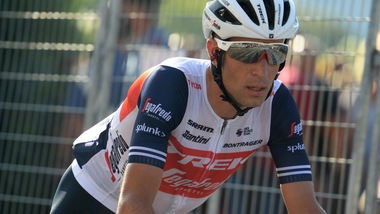 Giro dell'Emilia al via: ci sono Nibali, Carapaz e Fuglsang