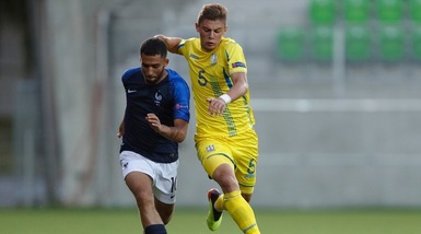 L'agente di Mykolenko: "E' pronto al grande salto, anche il Napoli su di lui"