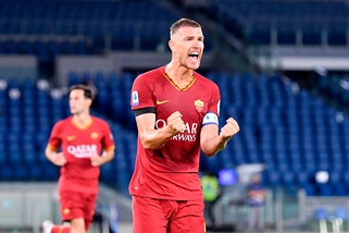 Inter, tutto su Dzeko se Lautaro dovesse partire