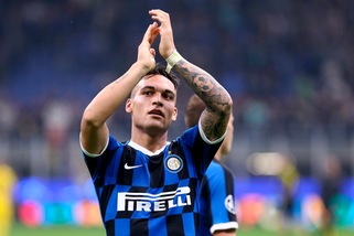 Lautaro Martinez esalta Conte: "Ha cambiato l'Inter. Vogliamo alzare la coppa"