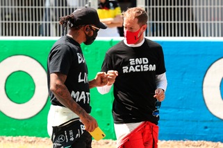 F1, Hamilton sostiene Vettel: "Visto come lavora, ha tanto carattere"