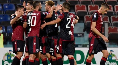 Cagliari, calciatori negativi ai tamponi per il Covid-19