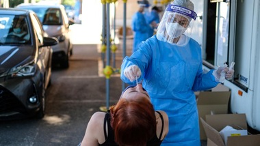 Coronavirus, in Italia contagi in aumento: 1.071 nell’ultimo giorno