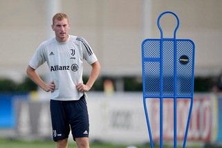 Juve, Kulusevski si presenta: "Un onore. Ronaldo? Per me è benzina"