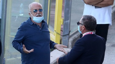 Napoli, De Laurentiis: "Osimhen va sostenuto. Nuove maglie il 27"