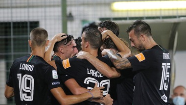 Venezia, dall'Ajax arriva Johnsen: firma con i lagunari fino al 2024