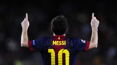 F1, la Mercedes a Messi: "Vieni da noi"