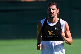 Bologna, rinnovo fino al 2022 per Poli