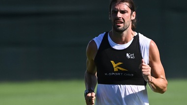 Bologna, rinnovo fino al 2022 per Poli