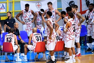 Olimpia Milano, tamponi negativi: la Supercoppa con Cantù si gioca