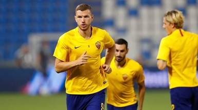 Roma, 35 convocati per la ripresa: ci sono Dzeko, Zaniolo e Florenzi