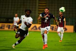 Coronavirus, positivo Schiavi del Cosenza