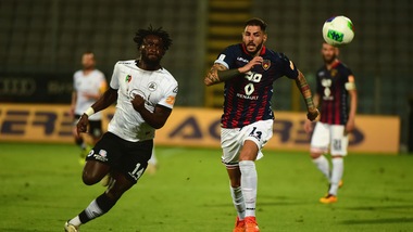 Coronavirus, positivo Schiavi del Cosenza