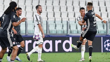 È di Cristiano Ronaldo il gol più bello della Champions. 3° Cuadrado