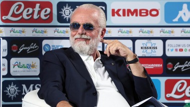 Napoli, De Laurentiis tuona: "E' un campionato falsato"
